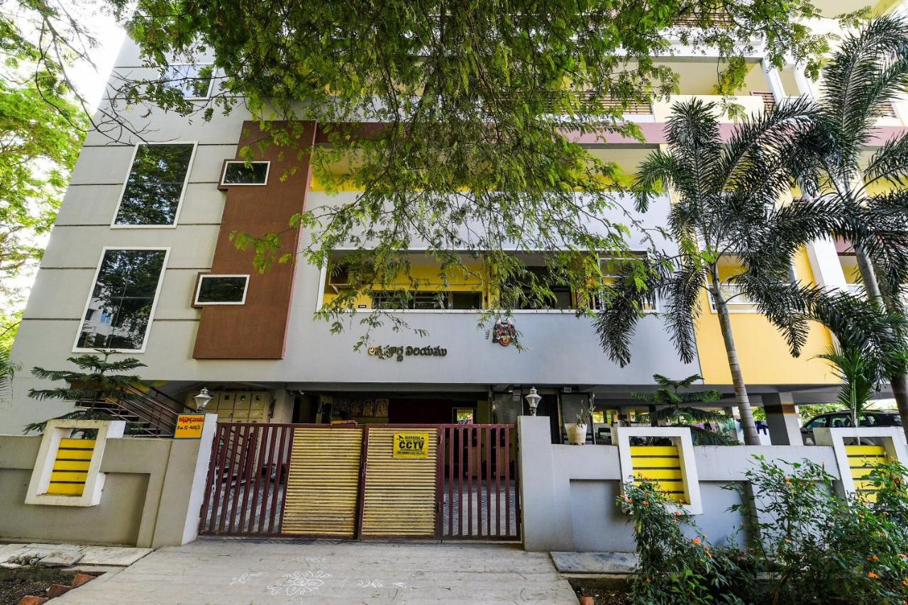 Oyo 26234 Annapurna Nilayam Hotel Vijayawada Luaran gambar